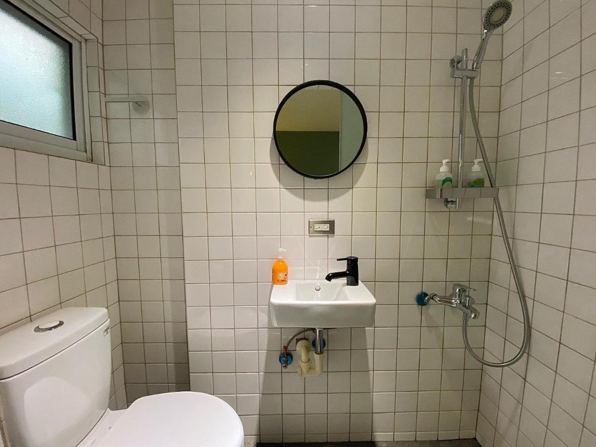 安平言寓包棟旅宿 Ian Apt 타이난 외부 사진